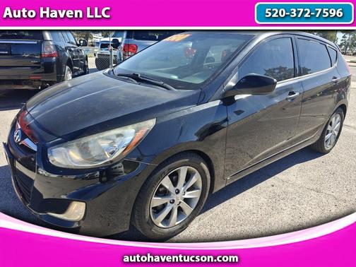 2012 Hyundai Accent SE
