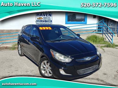 2012 Hyundai Accent SE