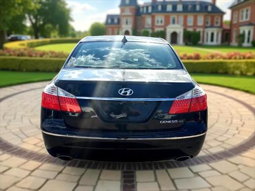 2011 Hyundai Genesis 4.6