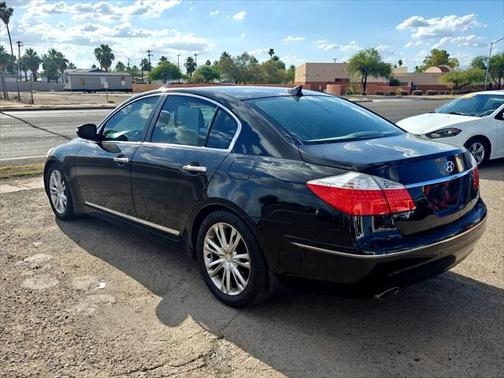 2011 Hyundai Genesis 4.6