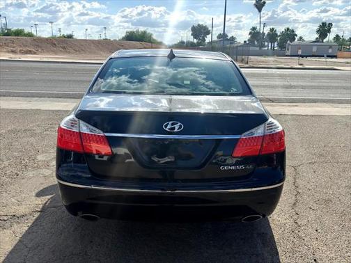 2011 Hyundai Genesis 4.6
