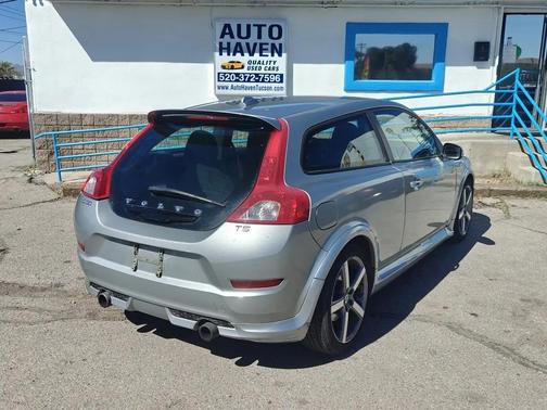 2011 Volvo C30 T5 R-Design