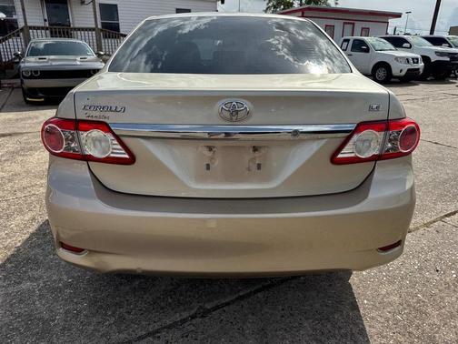 2013 Toyota Corolla LE