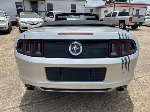 2014 Ford Mustang V6