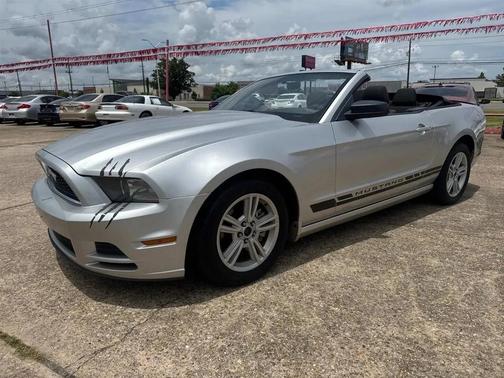 2014 Ford Mustang V6