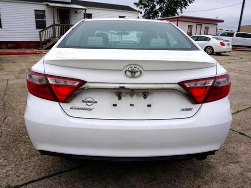2016 Toyota Camry XSE