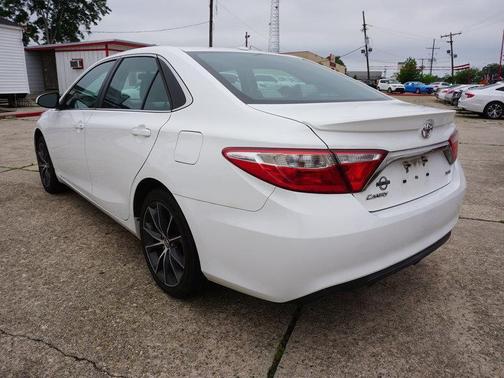 2016 Toyota Camry XSE