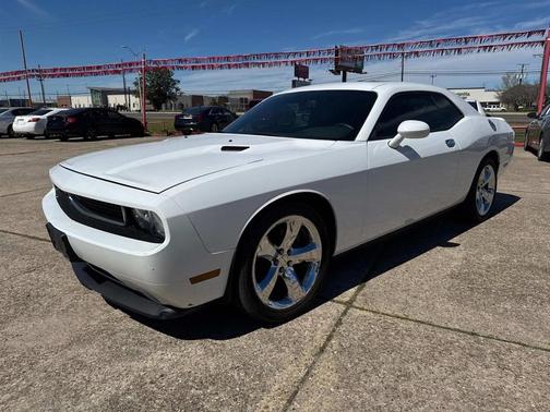 2014 Dodge Challenger SXT