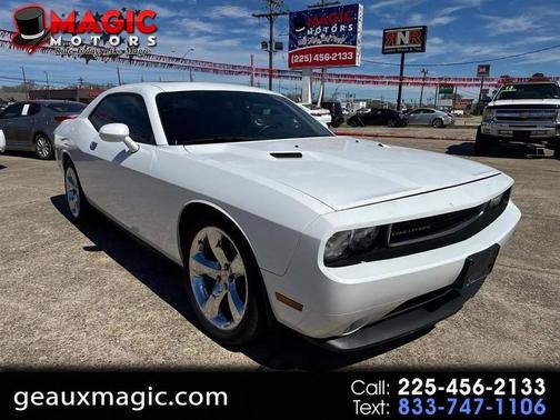 2014 Dodge Challenger SXT