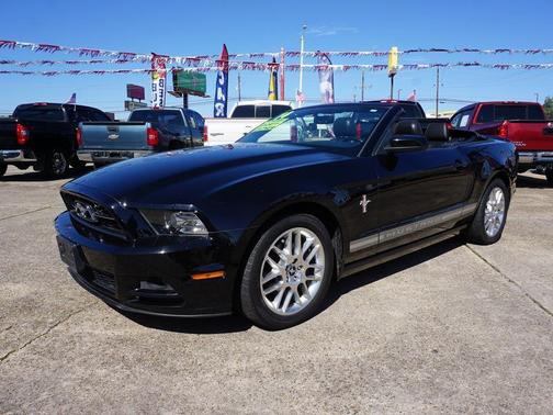 2014 Ford Mustang V6