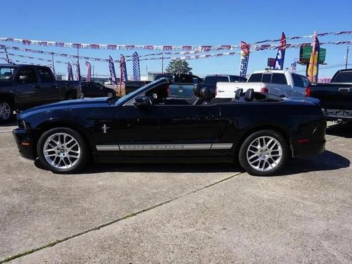 2014 Ford Mustang V6
