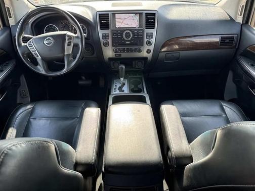 2014 Nissan Armada Platinum