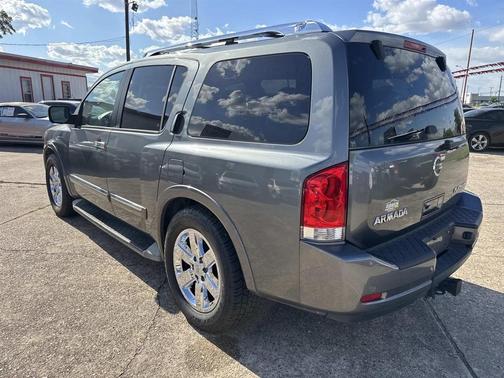 2014 Nissan Armada Platinum