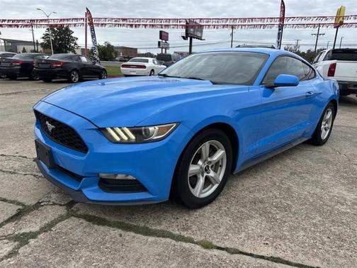 2017 Ford Mustang V6
