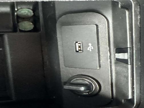 2017 Ford Mustang V6