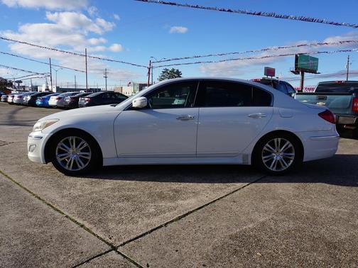 2012 Hyundai Genesis 3.8