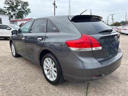2012 Toyota Venza LE