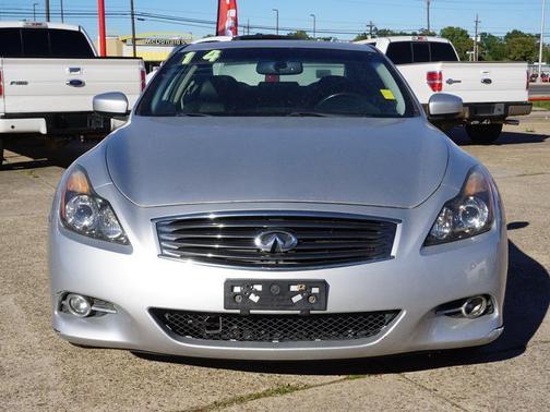 2014 INFINITI Q60 Base