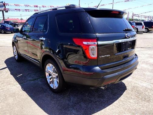 Photo 5 of 30 of 2015 Ford Explorer Limited