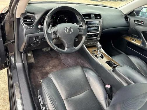 2010 Lexus IS 250C Base