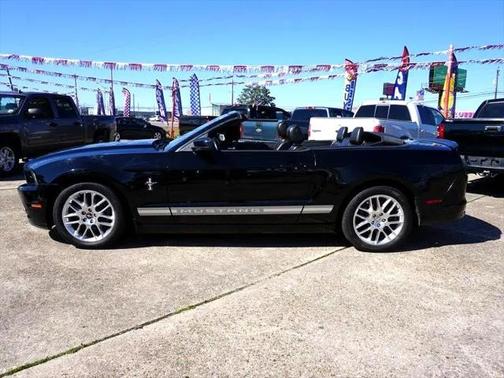 2014 Ford Mustang V6