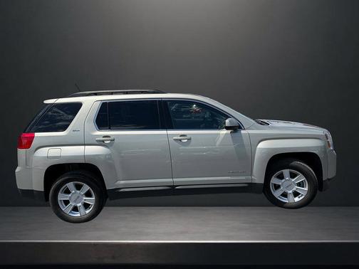Champagne Silver Metallic 2013 GMC Terrain SLT-1