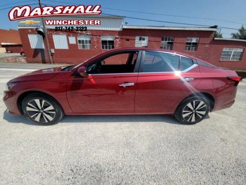 2022 Nissan Altima 2.5 SV