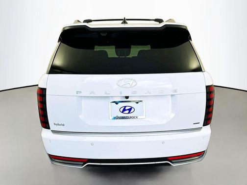 Pearl 2026 Hyundai Palisade Hybrid Calligraphy