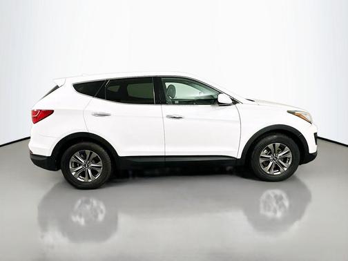 Frost White Pearl 2016 Hyundai Santa Fe Sport 2.4L