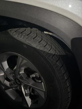 2022 Hyundai TUCSON SE