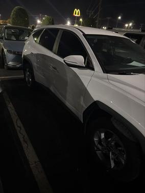 2022 Hyundai TUCSON SE