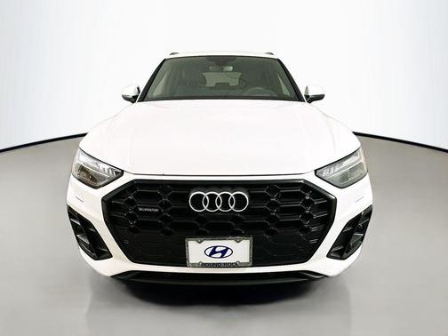 2023 Audi Q5 e 55 S line quattro Premium