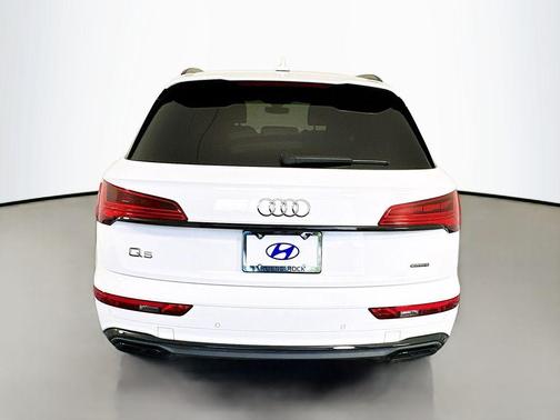 2023 Audi Q5 e 55 S line quattro Premium