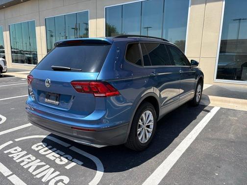 Silk Blue Metallic 2018 Volkswagen Tiguan 2.0T S