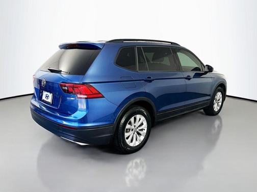 Silk Blue Metallic 2018 Volkswagen Tiguan 2.0T S