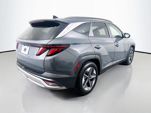 Gray 2025 Hyundai TUCSON SEL