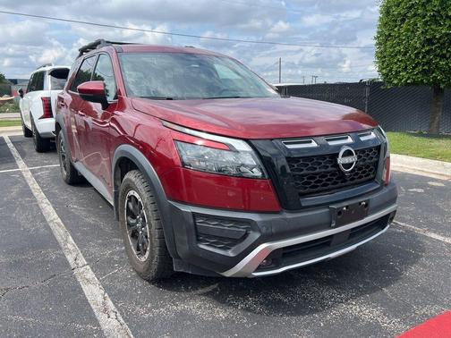 Scarlet Ember 2024 Nissan Pathfinder Rock Creek