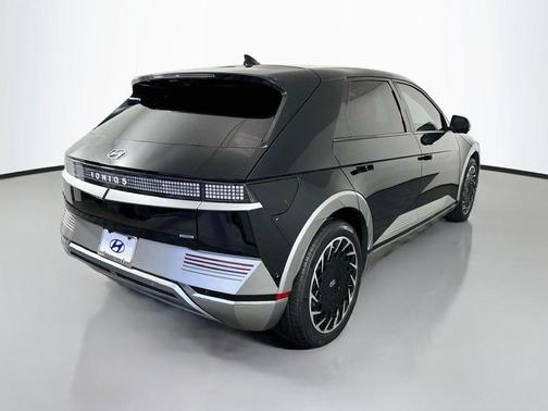 Black 2024 Hyundai IONIQ 5 Limited