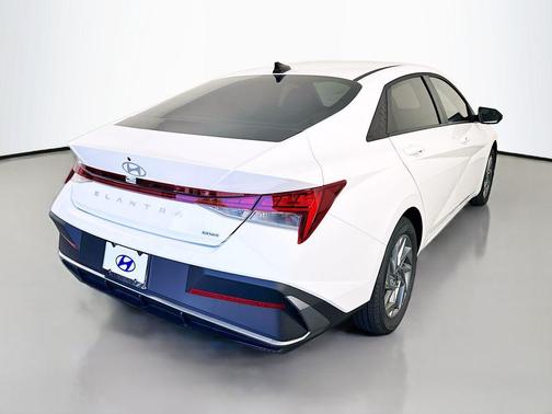 Serenity White Pearl 2026 Hyundai ELANTRA HEV Blue