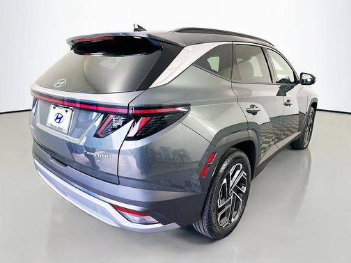 Amazon Gray 2026 Hyundai TUCSON Hybrid Limited