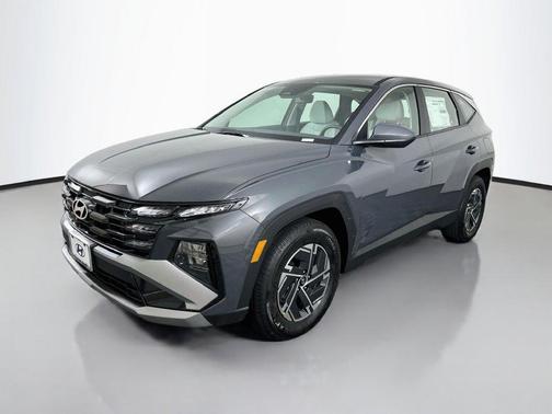 Gray 2026 Hyundai TUCSON Hybrid SE