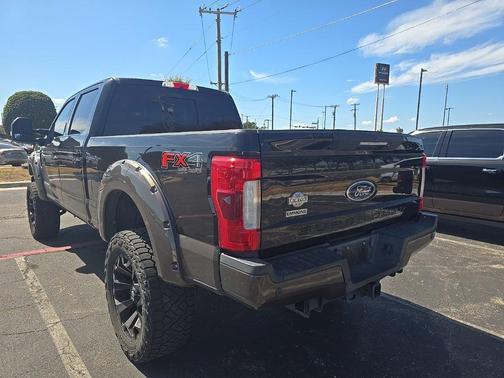 Shadow Black 2017 Ford F-250 King Ranch