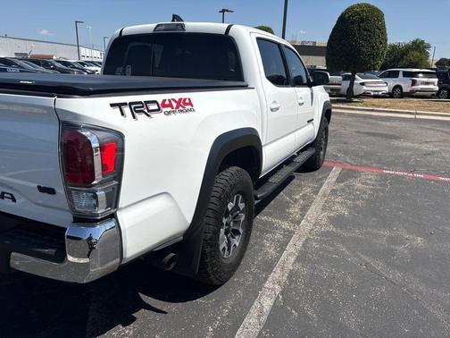 Super White 2022 Toyota Tacoma TRD Off Road