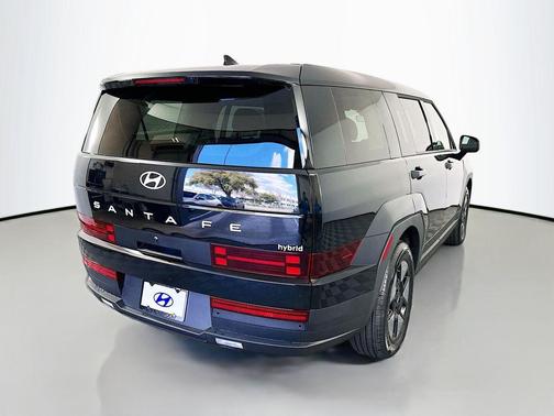 2026 Hyundai SANTA FE HEV SE