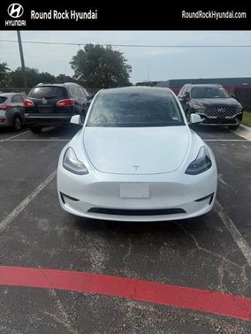 White 2022 Tesla Model Y Performance