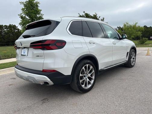 2024 BMW X5 xDrive40i