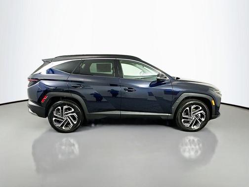 Deep Sea 2026 Hyundai TUCSON Hybrid Limited