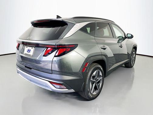 Amazon Gray 2026 Hyundai TUCSON Hybrid SEL