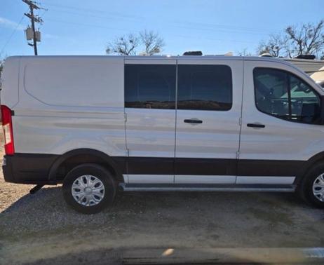 2022 Ford Transit-250 Base