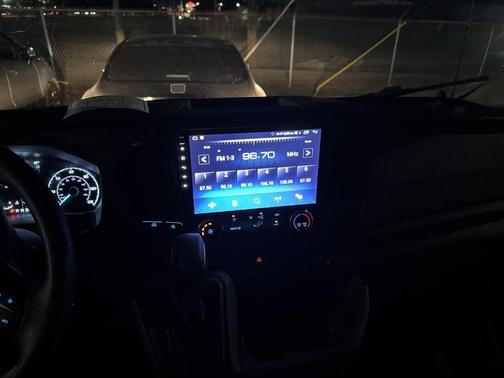 2022 Ford Transit-250 Base